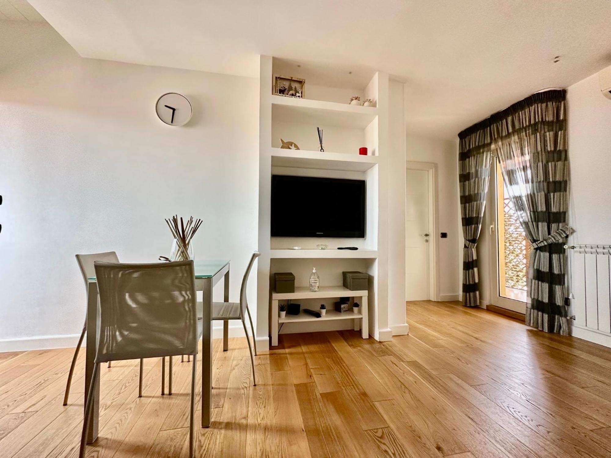Suite Delicia Apartment - Appartamento Con Terrazza Наполи Екстериор снимка