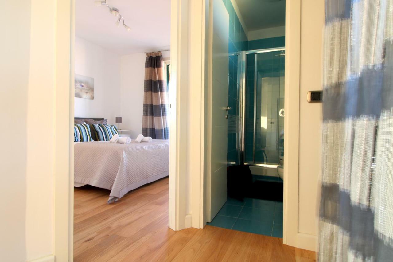 Suite Delicia Apartment - Appartamento Con Terrazza Наполи Екстериор снимка