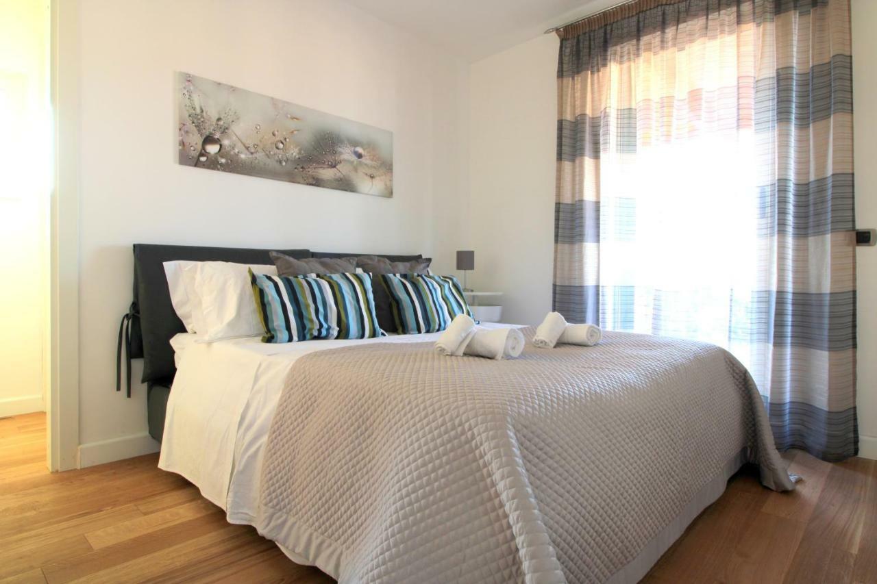 Suite Delicia Apartment - Appartamento Con Terrazza Наполи Екстериор снимка