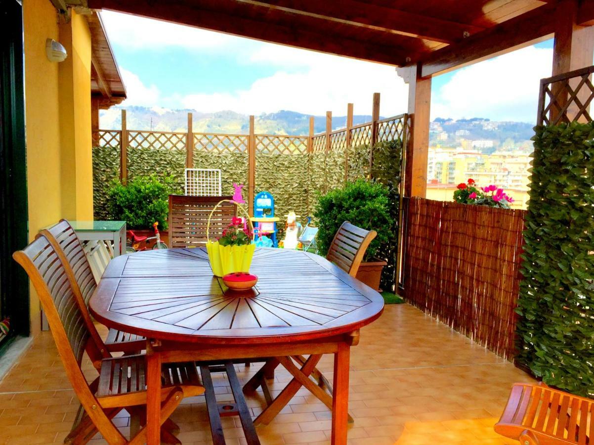 Suite Delicia Apartment - Appartamento Con Terrazza Наполи Екстериор снимка