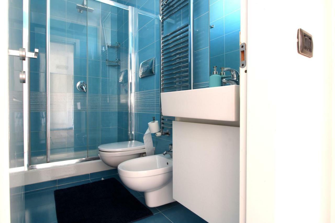 Suite Delicia Apartment - Appartamento Con Terrazza Наполи Екстериор снимка